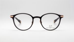GMT001